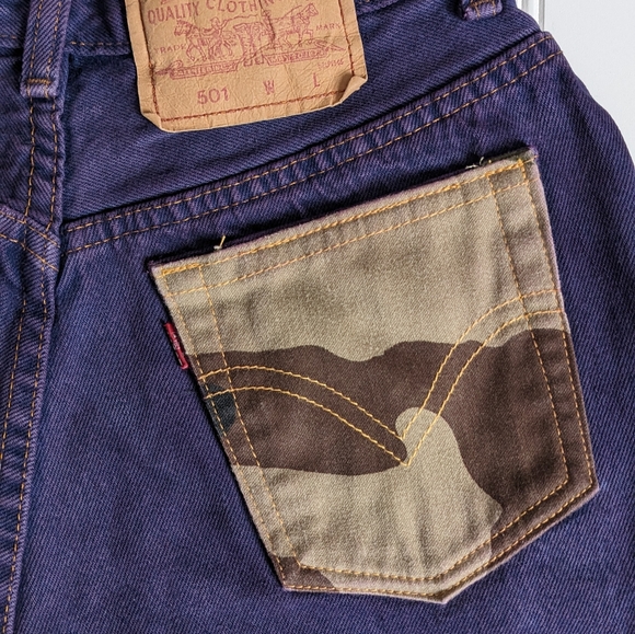 Vintage Levi's 501 Shorts - Picture 3 of 15